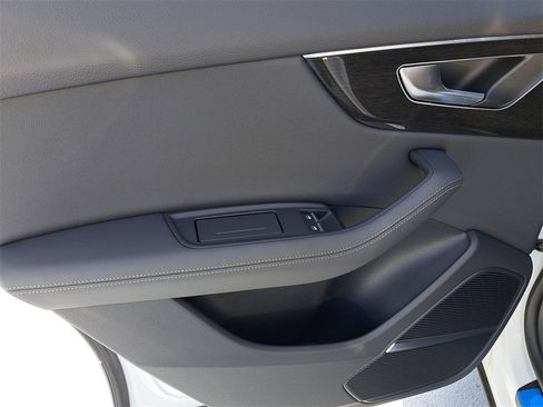 New 2026 Audi Q8 Premium Plus image 29