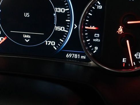 Used 2020 Chevrolet Blazer Premier FWD image 16