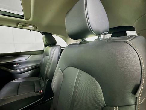 Used 2024 MAZDA CX-90 3.3 Turbo w/ Premium Package image 27