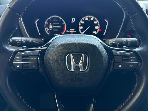 Certified 2025 Honda Pilot Sport image 24