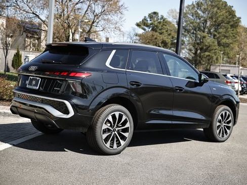 New 2026 Audi Q3 quattro 2.0T image 7