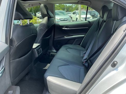 Used 2024 Toyota Camry SE w/ Cold Weather Package FWD image 24