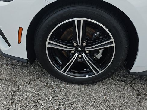 Used 2024 Ford Mustang Premium RWD image 9