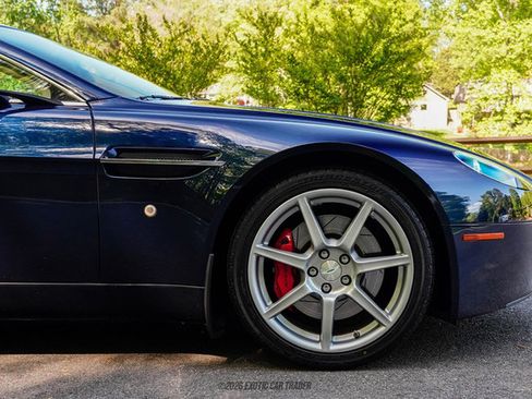 Used 2008 Aston Martin V8 Vantage Roadster RWD image 68