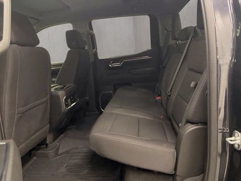 Used 2023 GMC Sierra 1500 Elevation AWD/4WD image 8