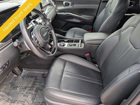 Certified 2023 Kia Sorento EX image 15