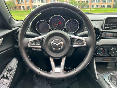 Used 2016 MAZDA MX-5 Miata Sport RWD image 21
