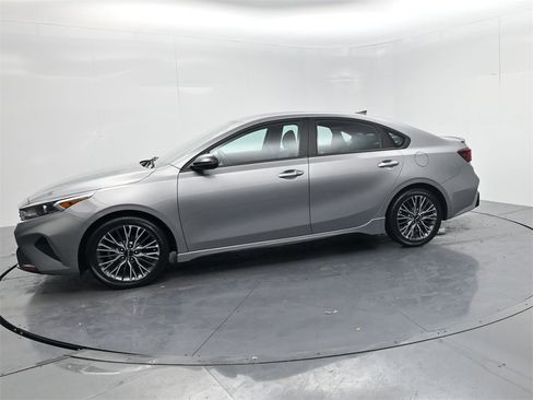 Certified 2023 Kia Forte GT-Line w/ GT-Line Premium Package image 4