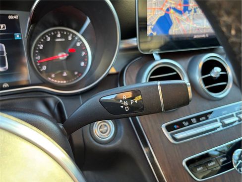 Used 2020 Mercedes-Benz C 300 4MATIC Cabriolet image 35