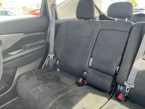 Used 2023 Nissan Murano S image 38