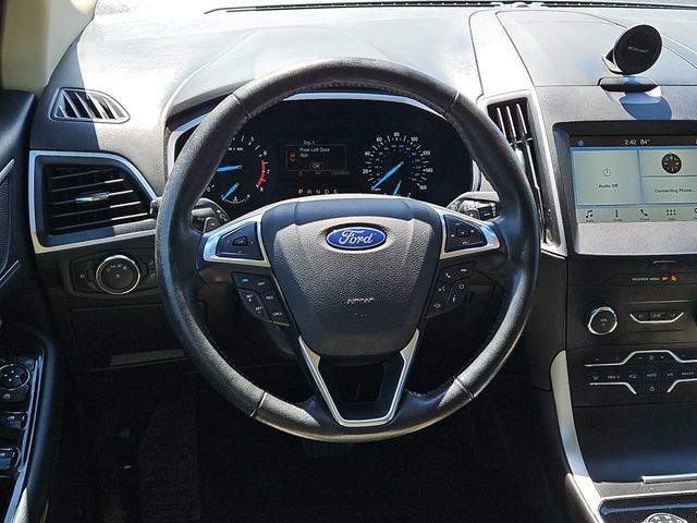 Used 2019 Ford Edge SEL AWD/4WD image 12