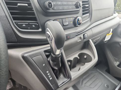 New 2025 Ford Transit 250 Low Roof AWD image 15