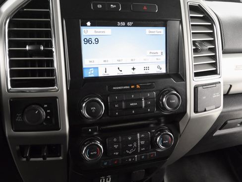 Used 2017 Ford F250 Lariat w/ Camper Package image 26