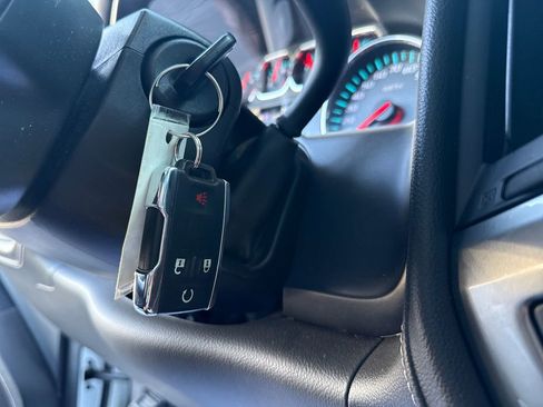 Used 2015 Chevrolet Silverado 2500 LTZ image 36