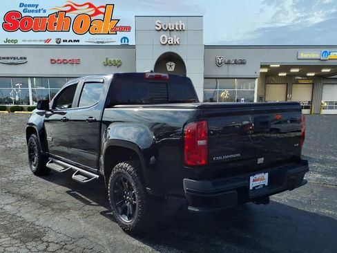 Used 2022 Chevrolet Colorado Z71 w/ Z71 Midnight Edition AWD/4WD image 3