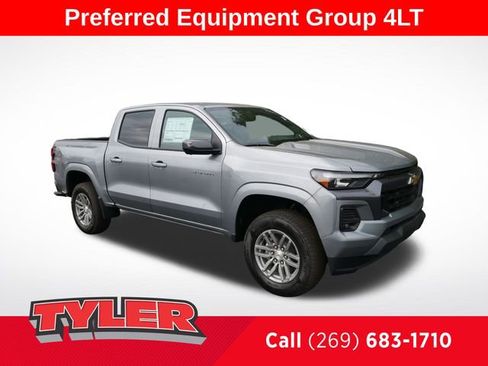 New 2026 Chevrolet Colorado LT w/ LT Convenience Package AWD/4WD image 1