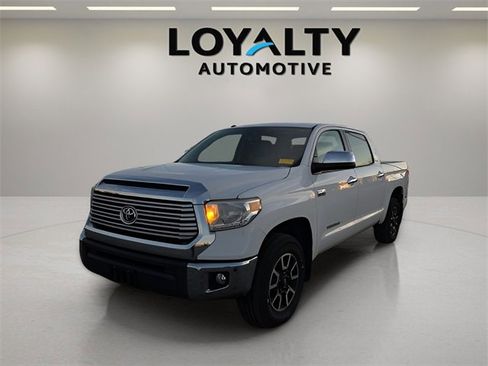 Used 2017 Toyota Tundra Limited image 1