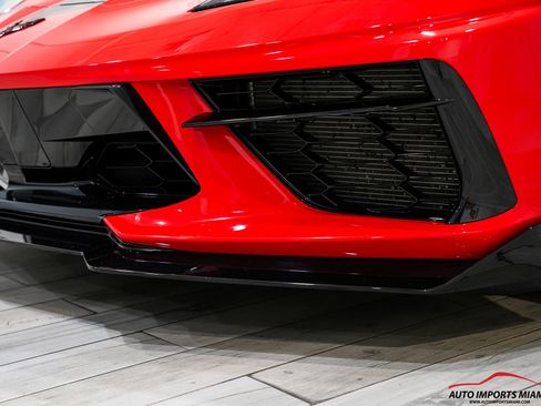 Used 2021 Chevrolet Corvette Stingray Coupe w/ Z51 Performance Package RWD image 35