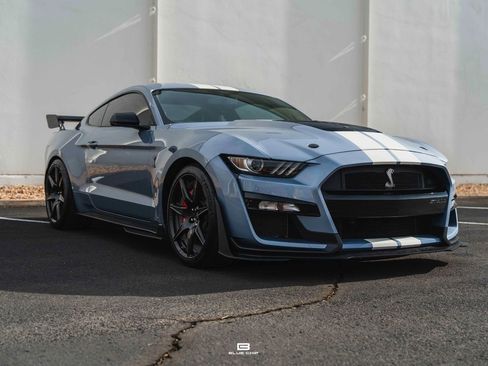 Used 2022 Ford Mustang Shelby GT500 w/ Carbon Fiber Track Pack RWD image 22
