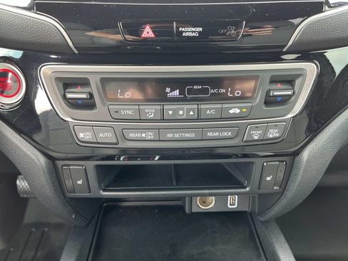 Used 2021 Honda Passport Touring image 15