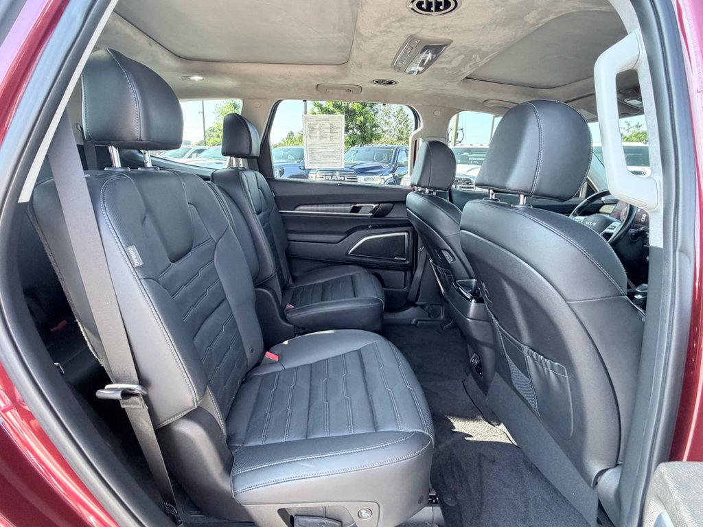 Used 2023 Kia Telluride SX Prestige AWD/4WD image 28