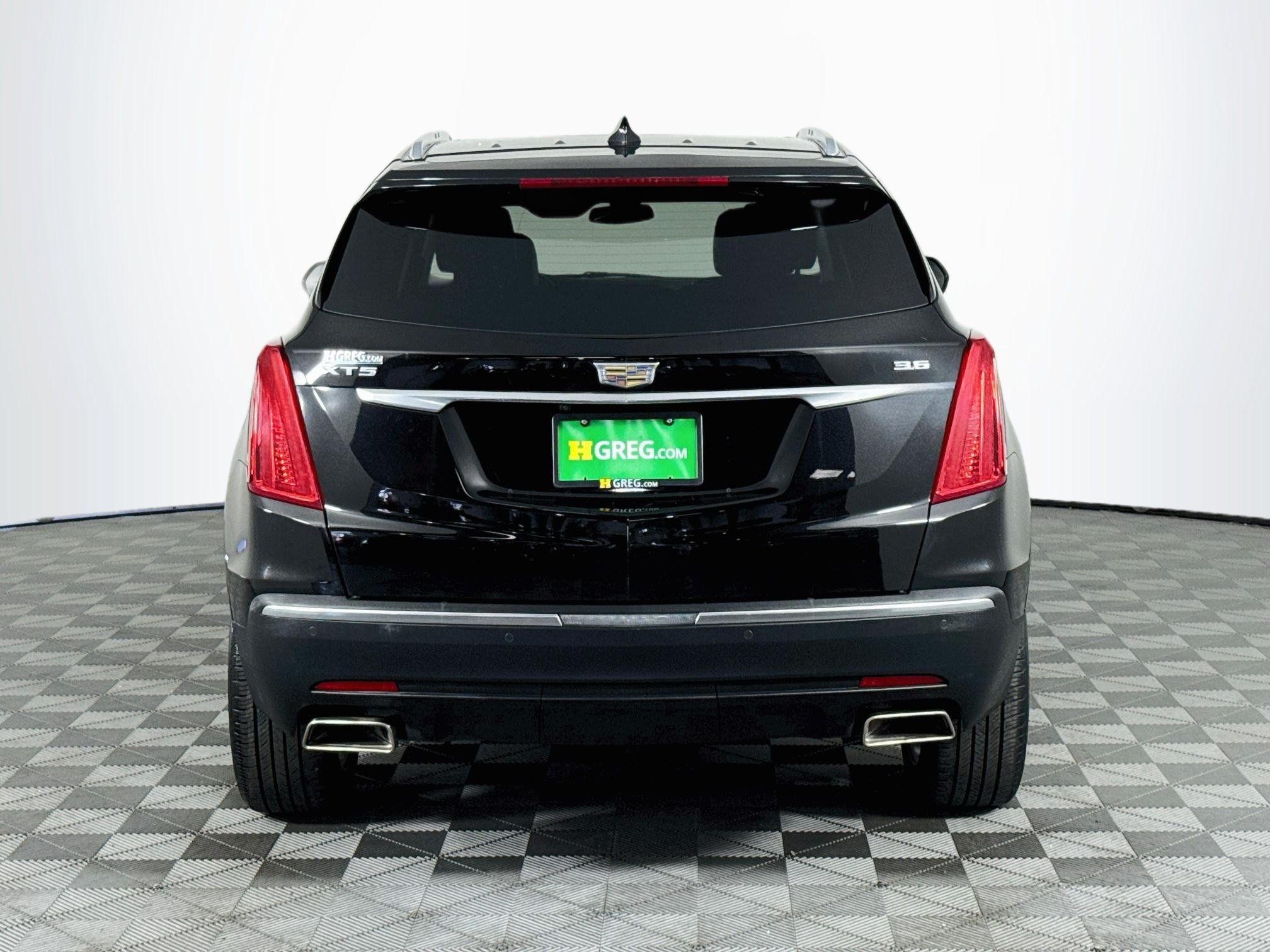 Used 2019 Cadillac XT5 Premium Luxury FWD image 7