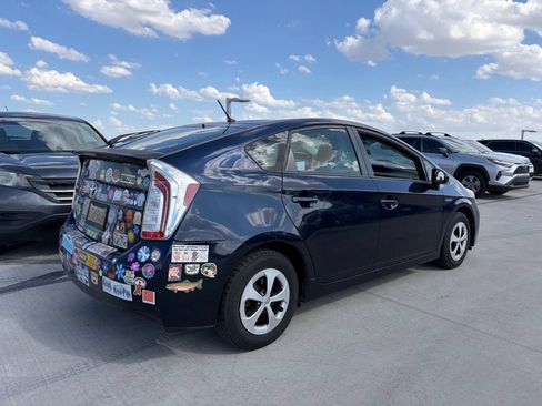Used 2013 Toyota Prius Two FWD image 2