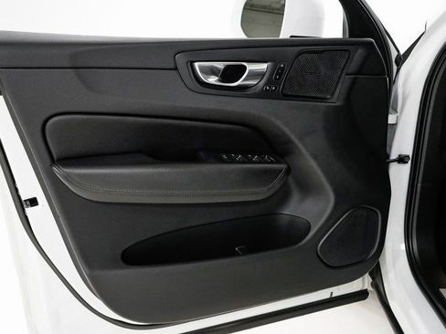 Used 2020 Volvo XC60 T6 Inscription w/ Protection Package Premier image 7