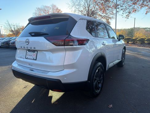 New 2026 Nissan Rogue SV w/ Cold Weather Package image 7