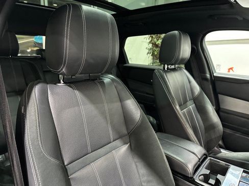 Used 2019 Land Rover Range Rover Velar R-Dynamic SE AWD/4WD image 52