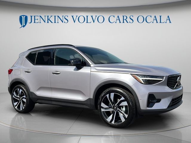 New 2026 Volvo XC40 B5 Plus w/ Climate Package AWD/4WD image 1