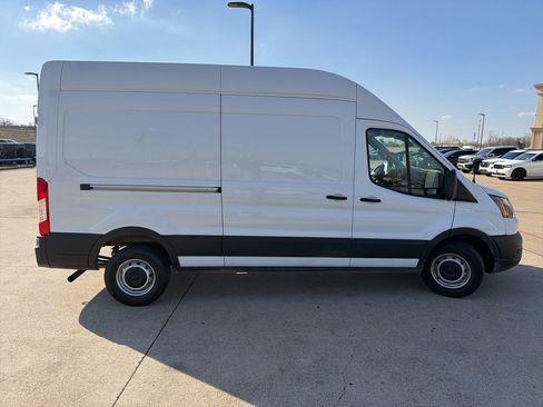 Used 2023 Ford Transit 250 148 High Roof image 10