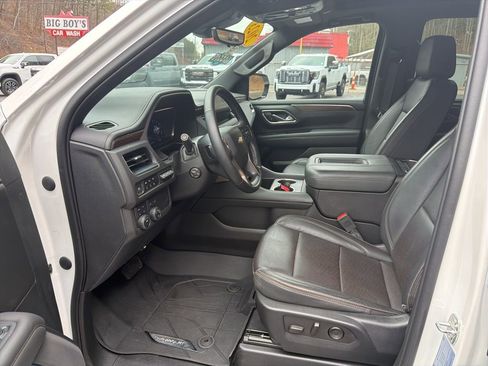 Used 2023 Chevrolet Tahoe High Country image 8