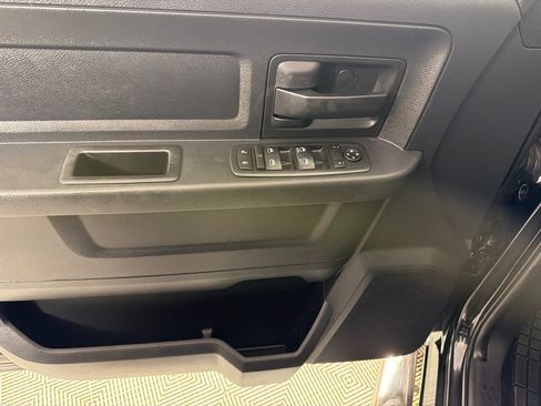 Used 2016 RAM 1500 Express w/ Popular Equipment Group AWD/4WD image 11