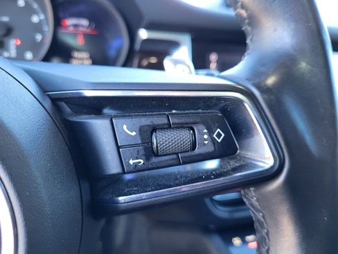 Used 2022 Porsche Macan image 27