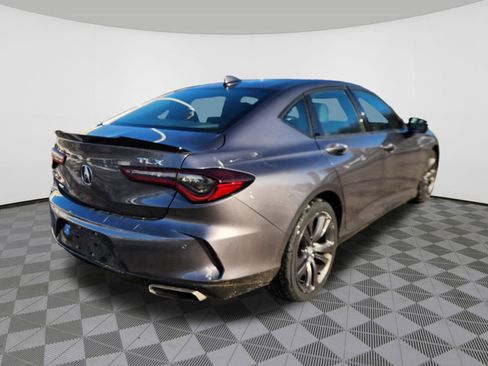 Used 2022 Acura TLX w/A-Spec Package image 4