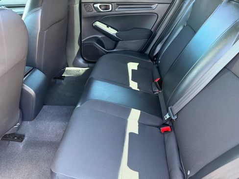 Used 2024 Honda Civic Sport image 25