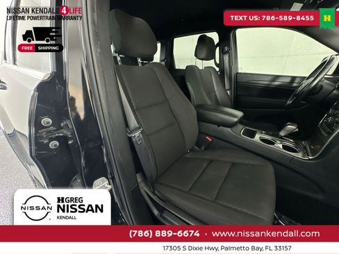 Used 2021 Jeep Grand Cherokee Laredo image 30