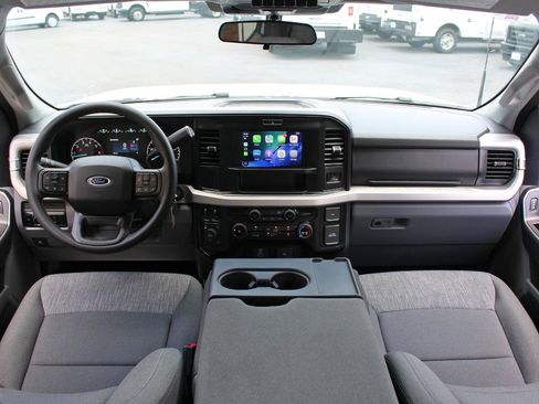 Used 2025 Ford F350 XLT AWD/4WD image 43