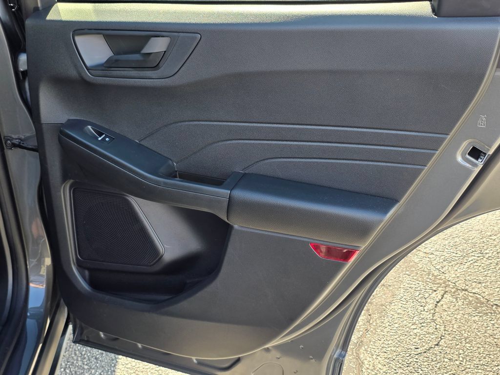 Certified 2024 Ford Escape Active AWD/4WD image 29
