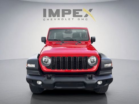 Used 2025 Jeep Wrangler Unlimited Sport AWD/4WD image 8