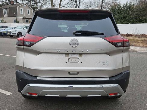 Used 2022 Nissan Rogue Platinum w/ Head-Up Display Package image 23