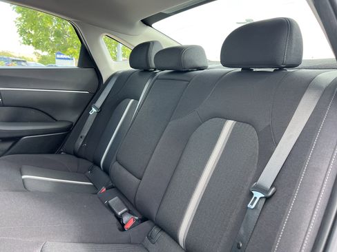 Used 2025 Hyundai Sonata SEL FWD image 22