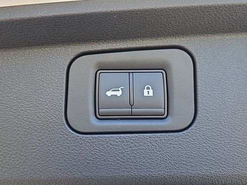 New 2025 Nissan Armada PRO-4X AWD/4WD image 15
