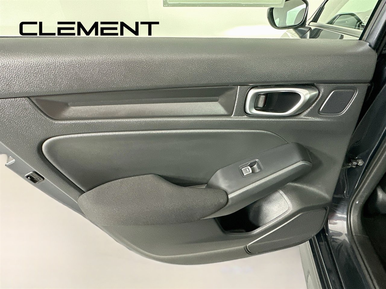 Used 2024 Honda Civic EX image 31