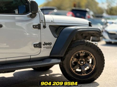 Used 2018 Jeep Wrangler Unlimited Sport S AWD/4WD image 8