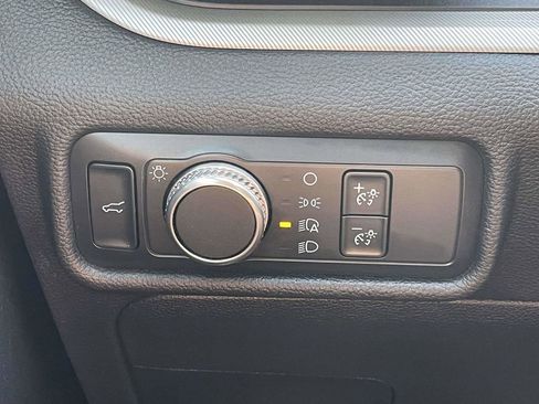 Certified 2020 Ford Explorer XLT image 26