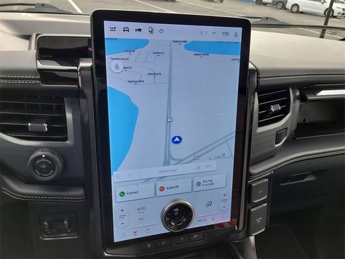 Used 2024 Ford F150 Lightning Platinum image 20