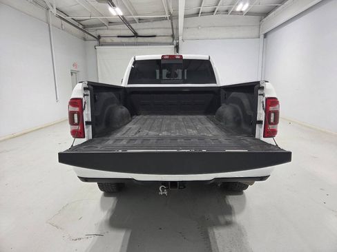 Used 2022 RAM 2500 Laramie AWD/4WD image 9