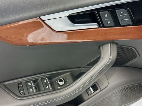 Used 2022 Audi A4 2.0T Premium Plus image 15